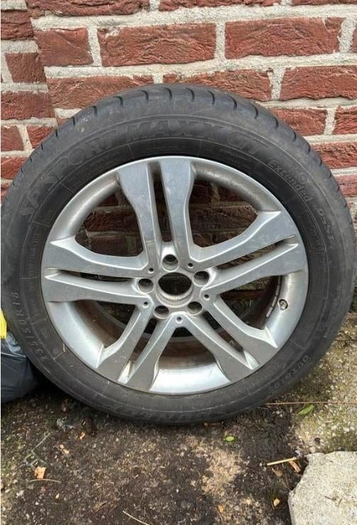 1 jante alliage 18 pouces Mercedes GLA, Pneus été, Enlèvement, Véhicule tout-terrain, Pneu(s)