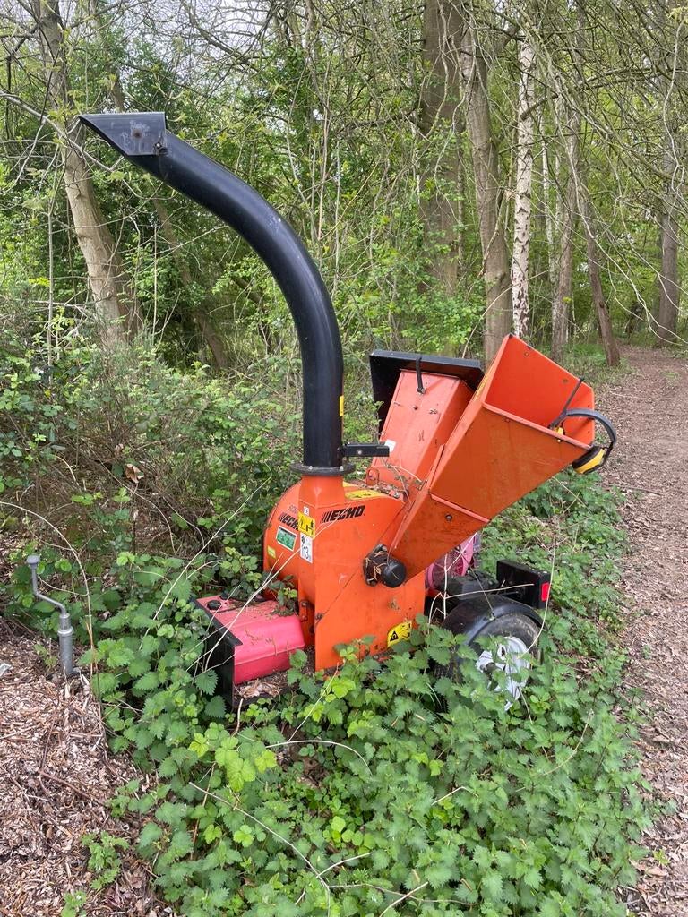 Hakselaar met zware honda motor., Ophalen, Gebruikt