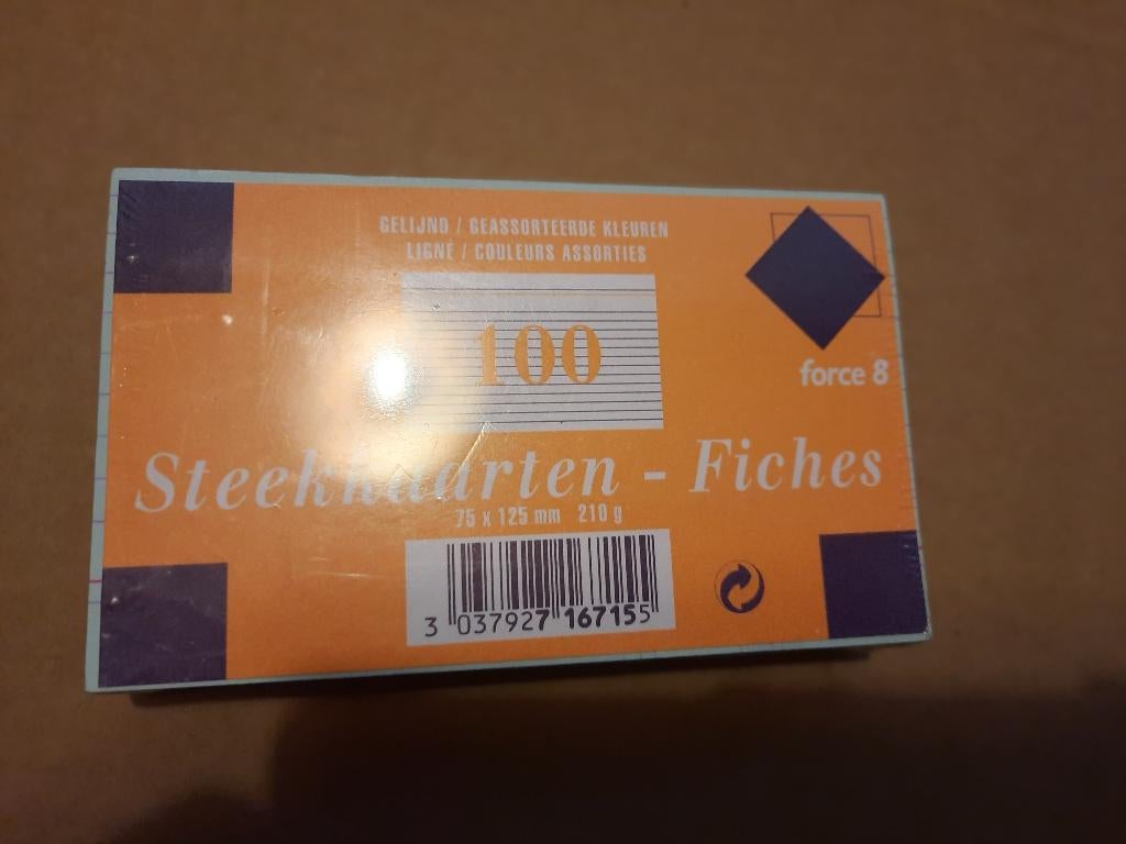 nieuw pakket gekleurde steekkaarten gelijnd 100 stuks, Ophalen of Verzenden, Nieuw