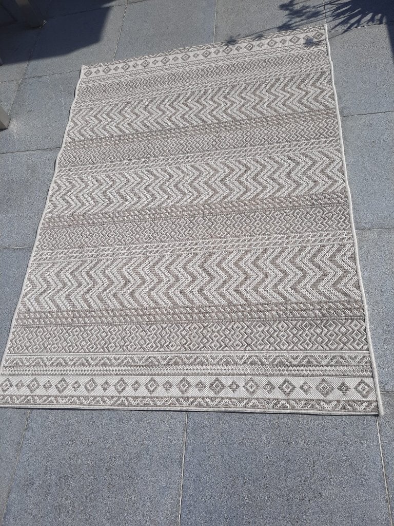 Tapijt 2 mtr x 1,40 mtr In goede staat,, Ophalen, Zo goed als nieuw