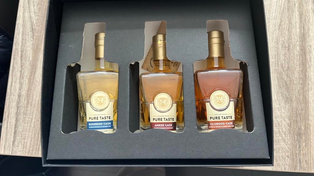 Dégustation rare de Golden Carolus Pure Taste (2010), Collections, Vins, Comme neuf, Enlèvement ou Envoi