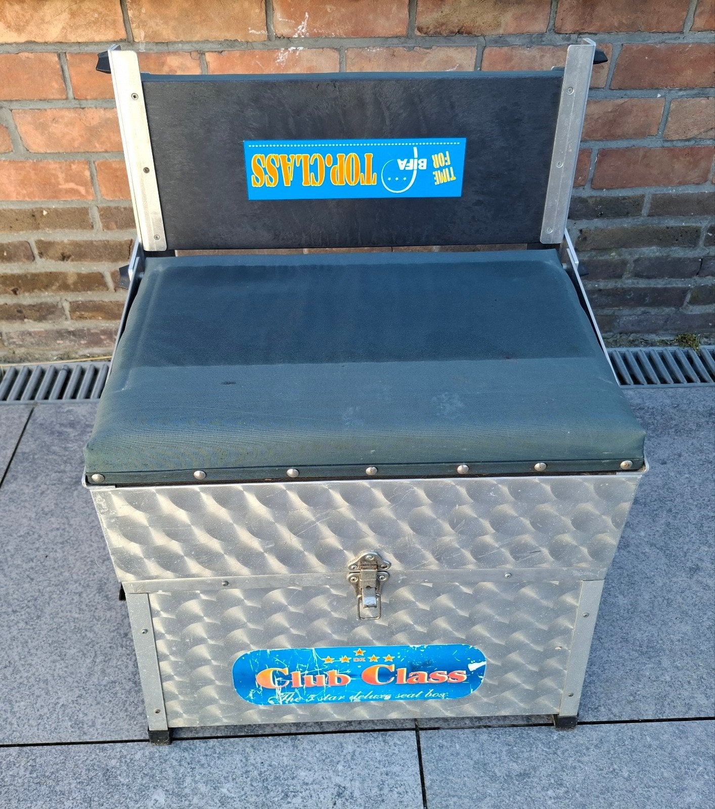 Club Class aluminium visbak / seatbox met rugleuning, Watersport en Boten, Hengelsport | Witvissen, Gebruikt, Ophalen