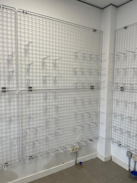 Wand rekken dubbel kader met haken en beugels, Autres lieux, Enlèvement, Utilisé, Aménagement