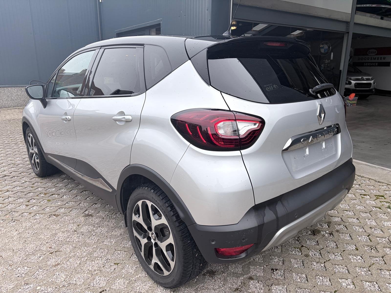 Renault Captur benzine - Slechts 58000 km, Autos, Renault, Argent ou Gris, 90 ch, Euro 6, Noir