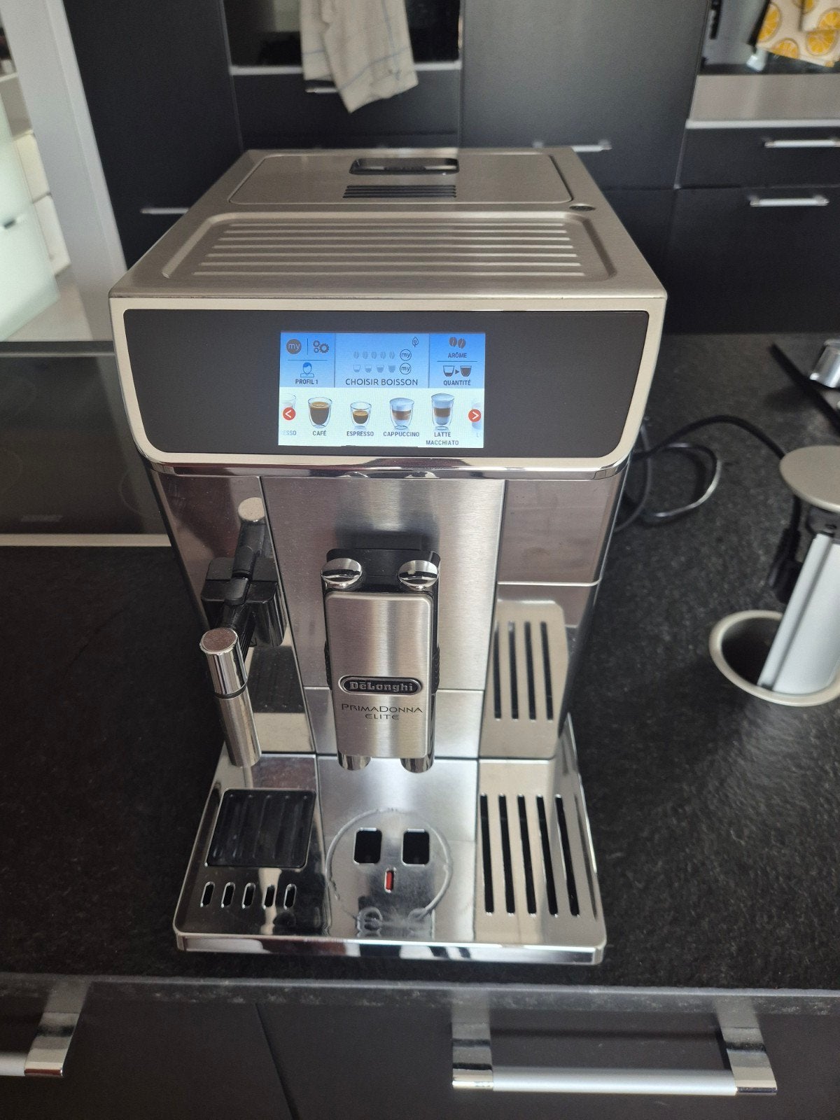 De’Longhi PrimaDonna Elite ECAM 650.75.MS, Enlèvement