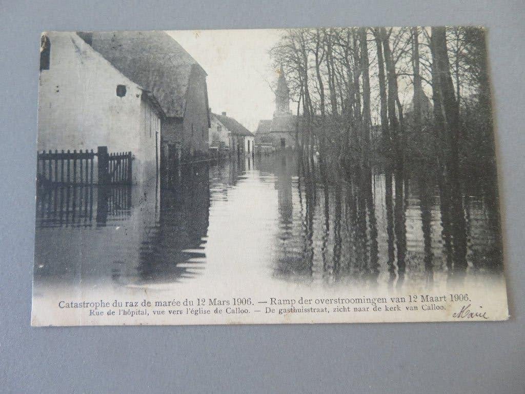 postkaart overstroming Kallo 1906 de Gasthuisstraat Kerk, Enlèvement ou Envoi, Avant 1920, Affranchie, Flandre Orientale