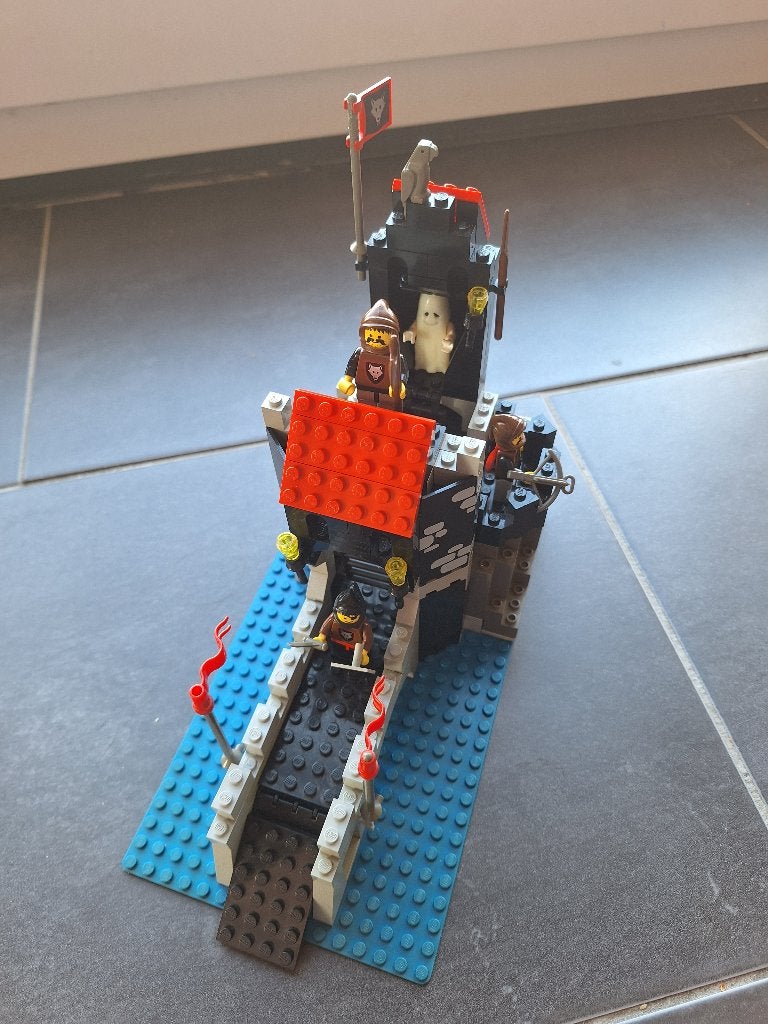 LEGO 6075 Wolfpack Tower, Complet, Enlèvement ou Envoi, Lego, Ensemble complet