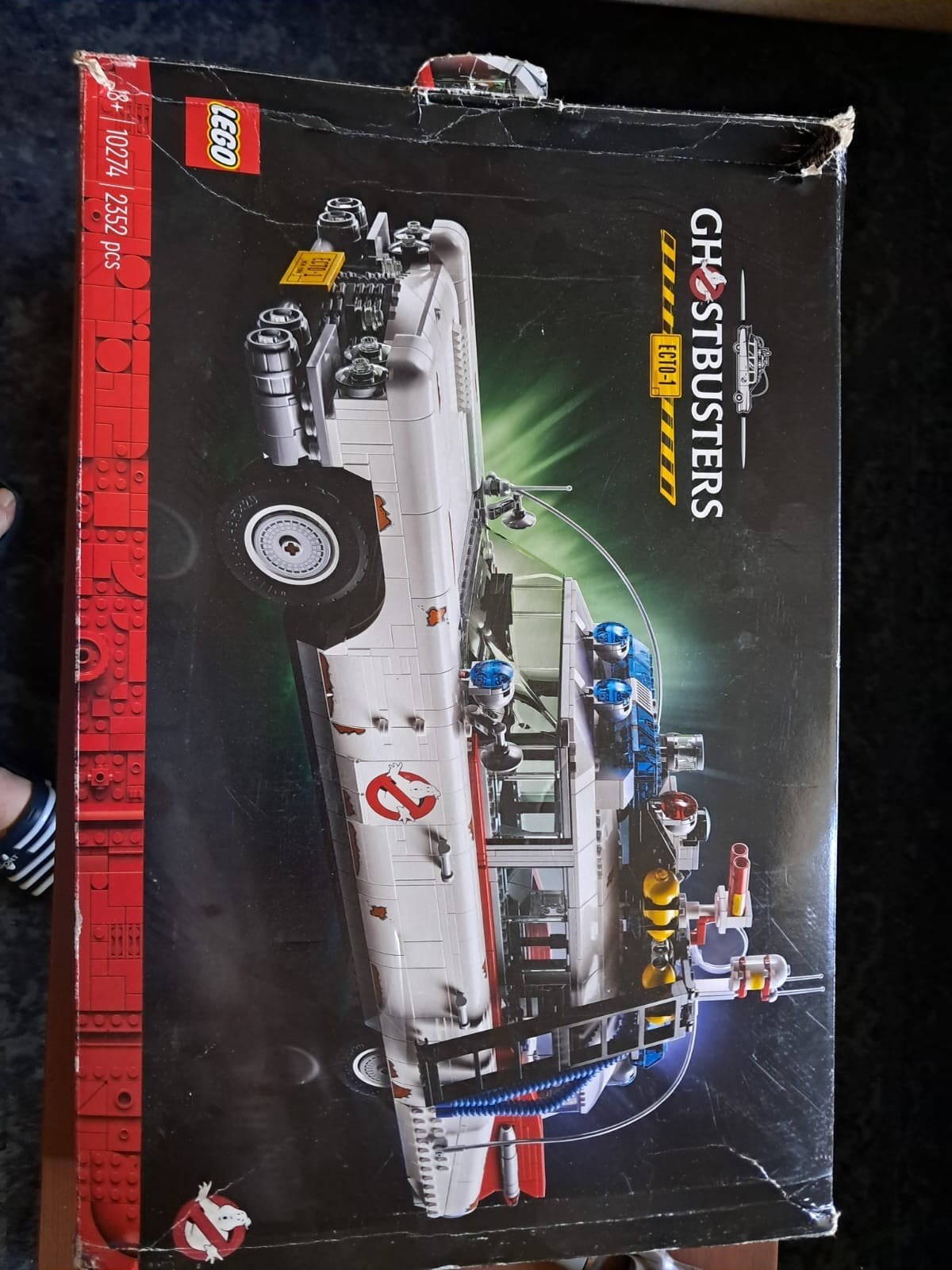 LEGO Icons Ghostbusters ECTO-1, Enlèvement