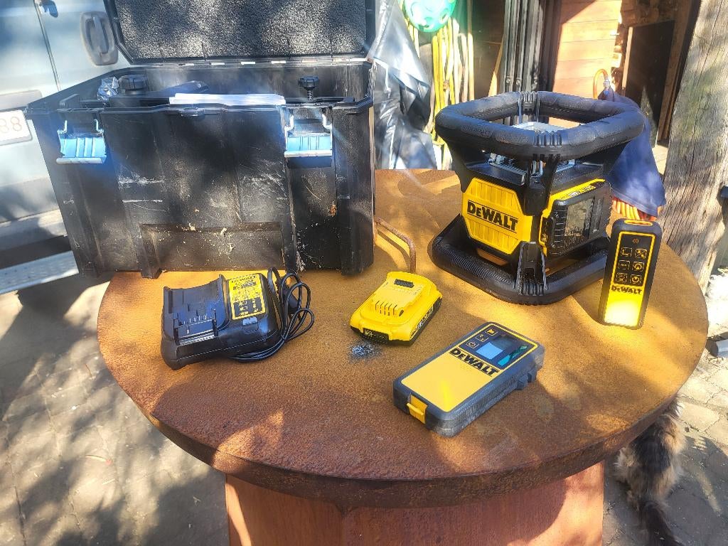 Lotje DeWalt accu gereedschap, Doe-het-zelf en Bouw, Ophalen, Gebruikt