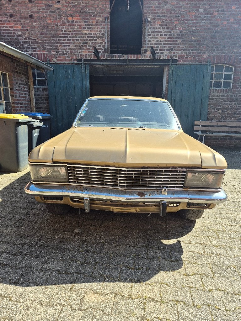 Opel Admiral, foto 2