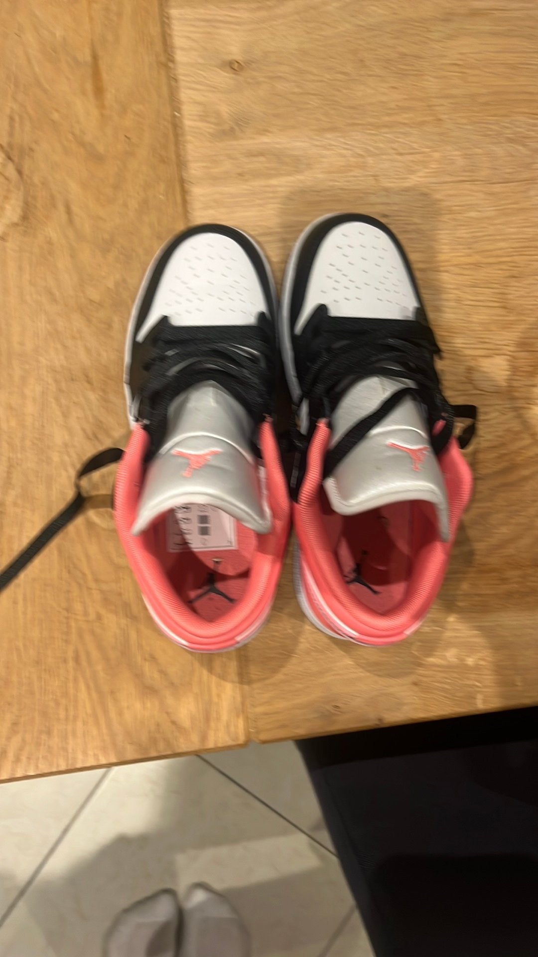 Nike air jordans, Ophalen, Zo goed als nieuw
