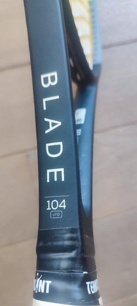 Raquette de tennis Wilson Blade 104, Sport en Fitness, Tennis, L2, Ophalen of Verzenden, Zo goed als nieuw, Wilson