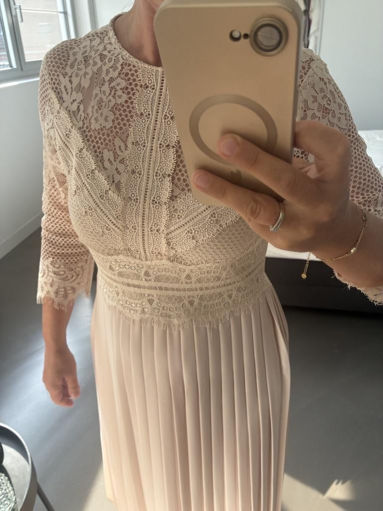 Roos/beige kleed met kant onderkleed niet doorzichtig maat S, Zara, Ophalen of Verzenden, Zo goed als nieuw, Roze