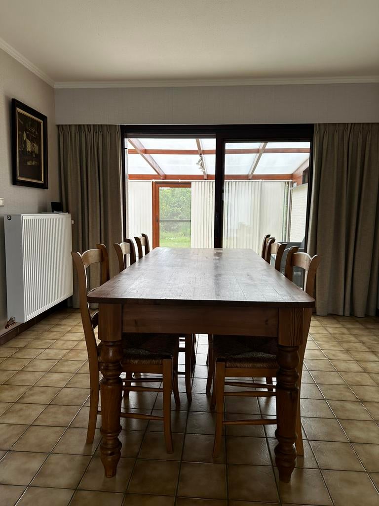 Houten tafel + 6 stoelen, Ophalen, Zo goed als nieuw