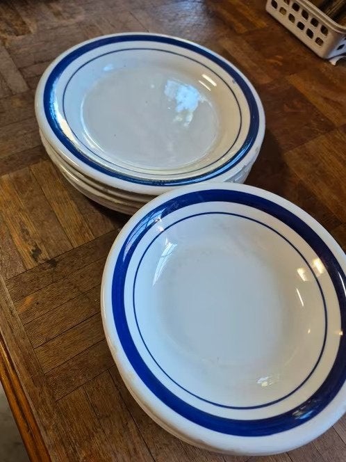 Assiettes anciennes Fina, Enlèvement, Assiettes(s)