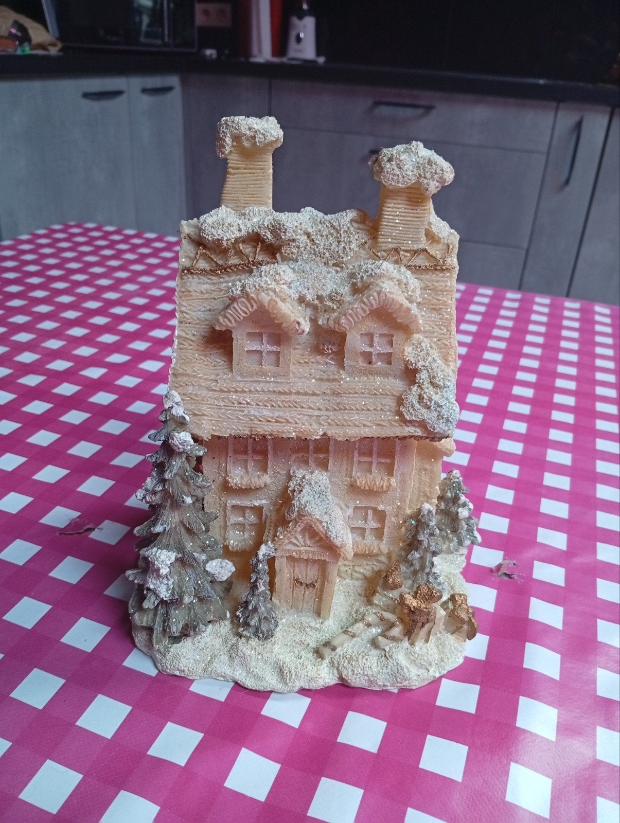 grande maison de Noël, Divers, Enlèvement ou Envoi