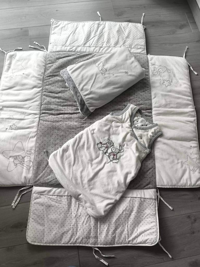 Setje van noekies boxkleed, dekentje en slaapzak slechts 20€, Ophalen, Zo goed als nieuw, Overige typen