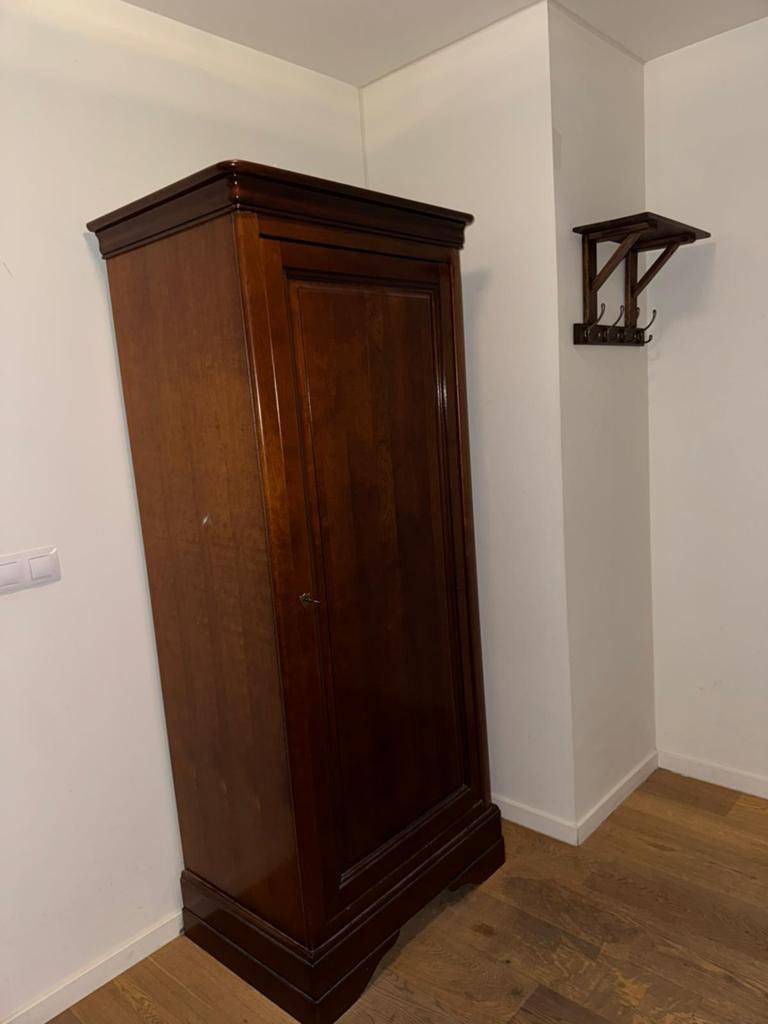 Meuble colonne placdard, Enlèvement, Comme neuf