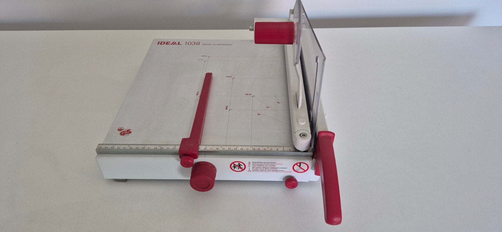 papiersnijmachine merk ideal type 1038, Diversen, Ophalen, Zo goed als nieuw