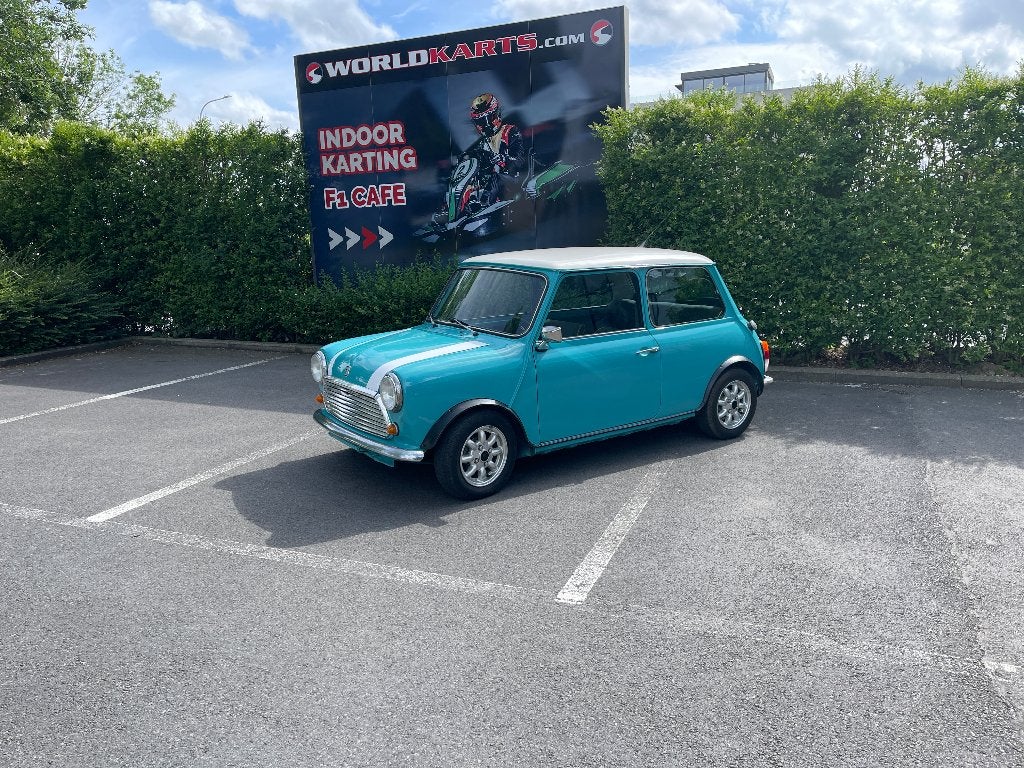 Mini, Autos, Oldtimers & Ancêtres, Entreprise, Mini, Essence, Hatchback, 2 portes, Boîte manuelle, Autres couleurs, Autres couleurs