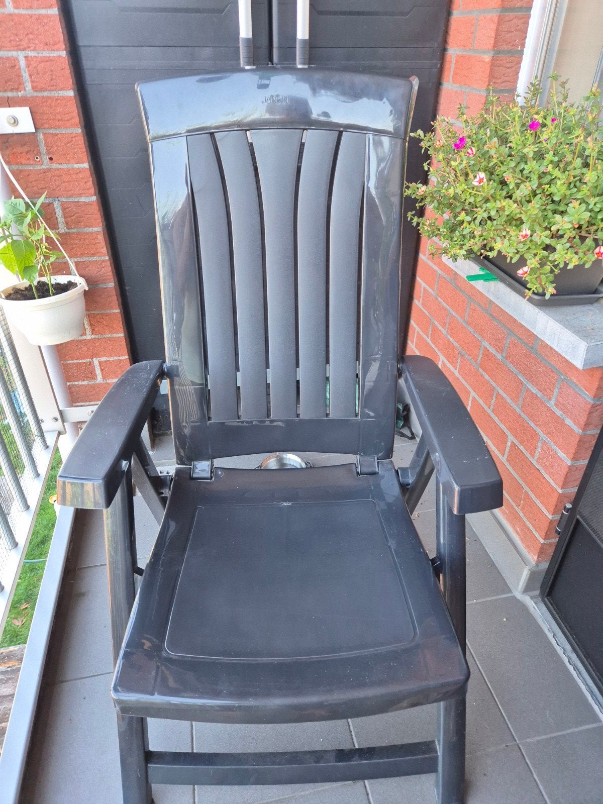 nieuwe verstelbare tuinstoelen, Ophalen