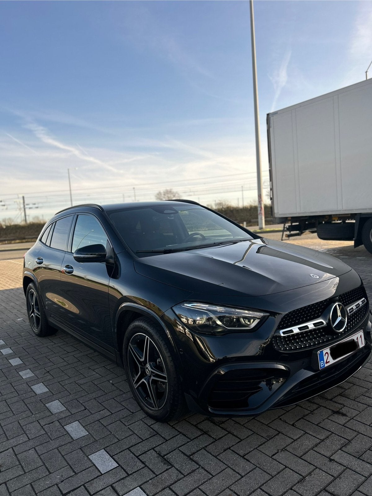 GLA 180 7G pack black edition AMG/// 56000km 2024/6 136pk, Autos, Mercedes-Benz, Achat, Euro 6, Entreprise, GLA