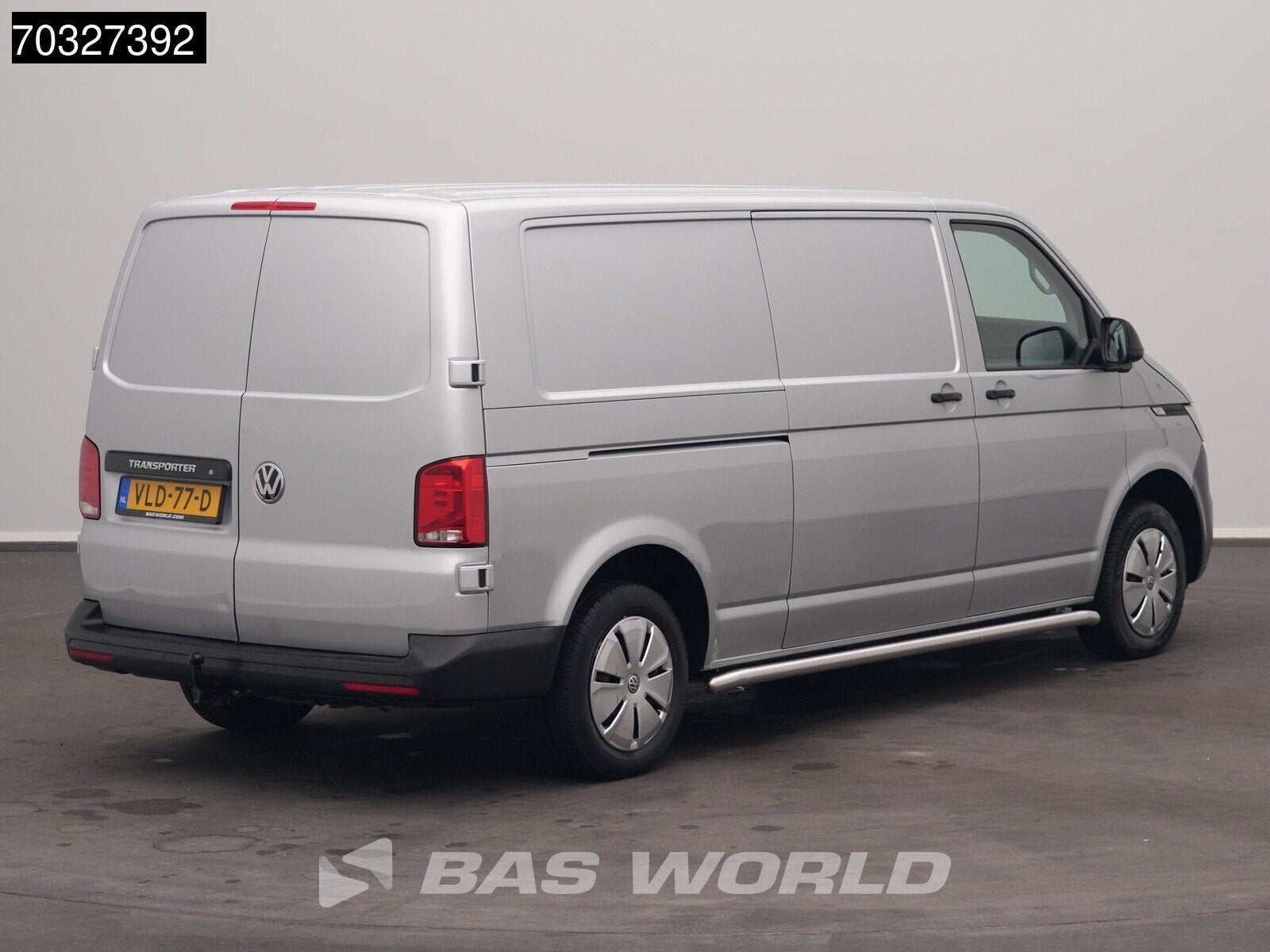 Volkswagen Transporter 110pk L2H1 Airco Trekhaak Parkeersens, Auto's, 2013 kg, Stof, Gebruikt, 4 cilinders