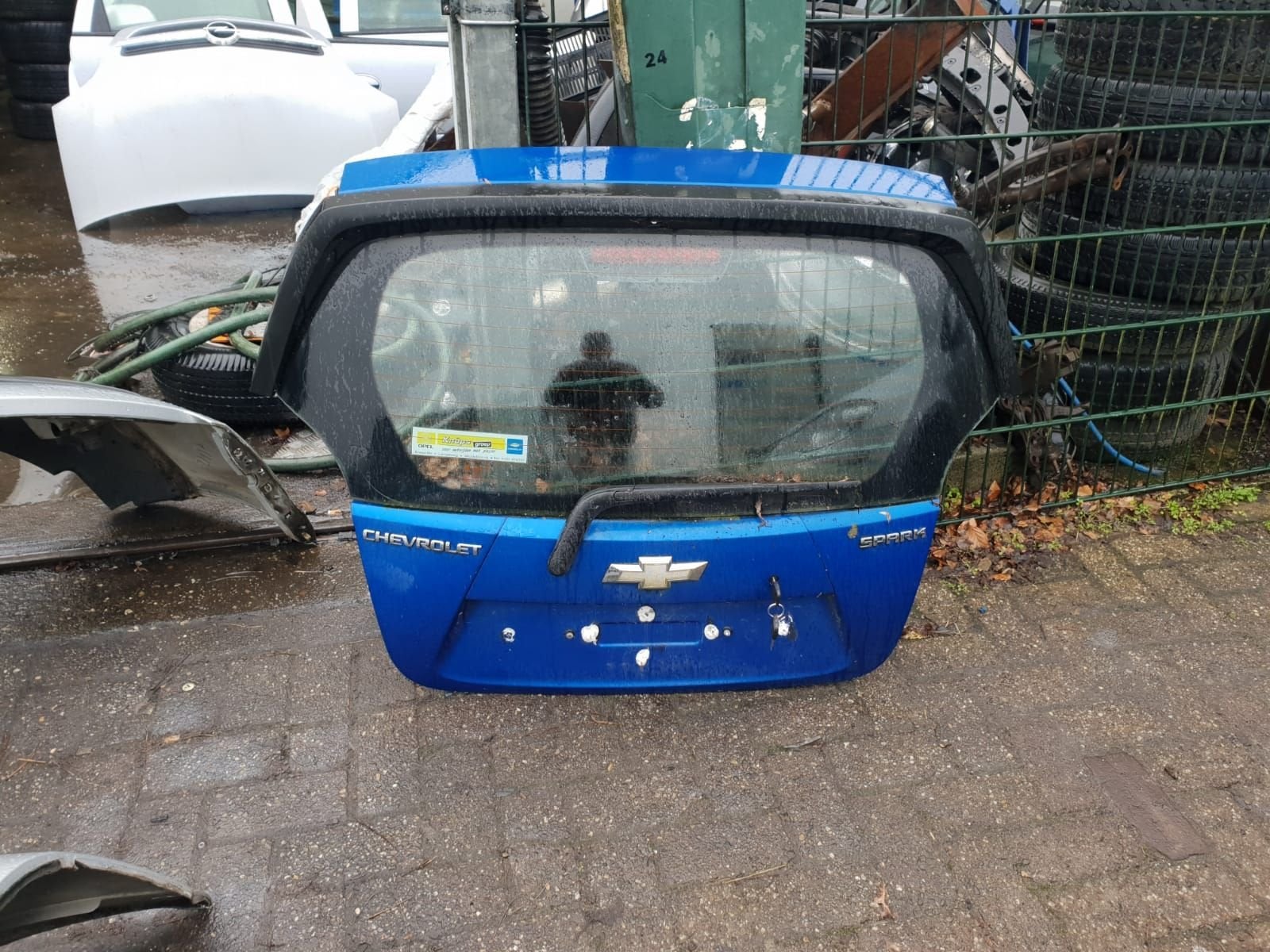 CHEVROLET SPARK ACHTERKLEP +SLEUTEL  BJ 2009, Arrière, -, Haillon arrière, Utilisé