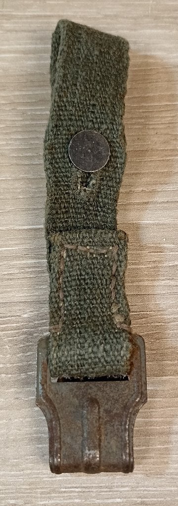 Sangle pour boîtier de masque anti-gaz Allemand ww2, Enlèvement ou Envoi, Armée de terre, Autres types