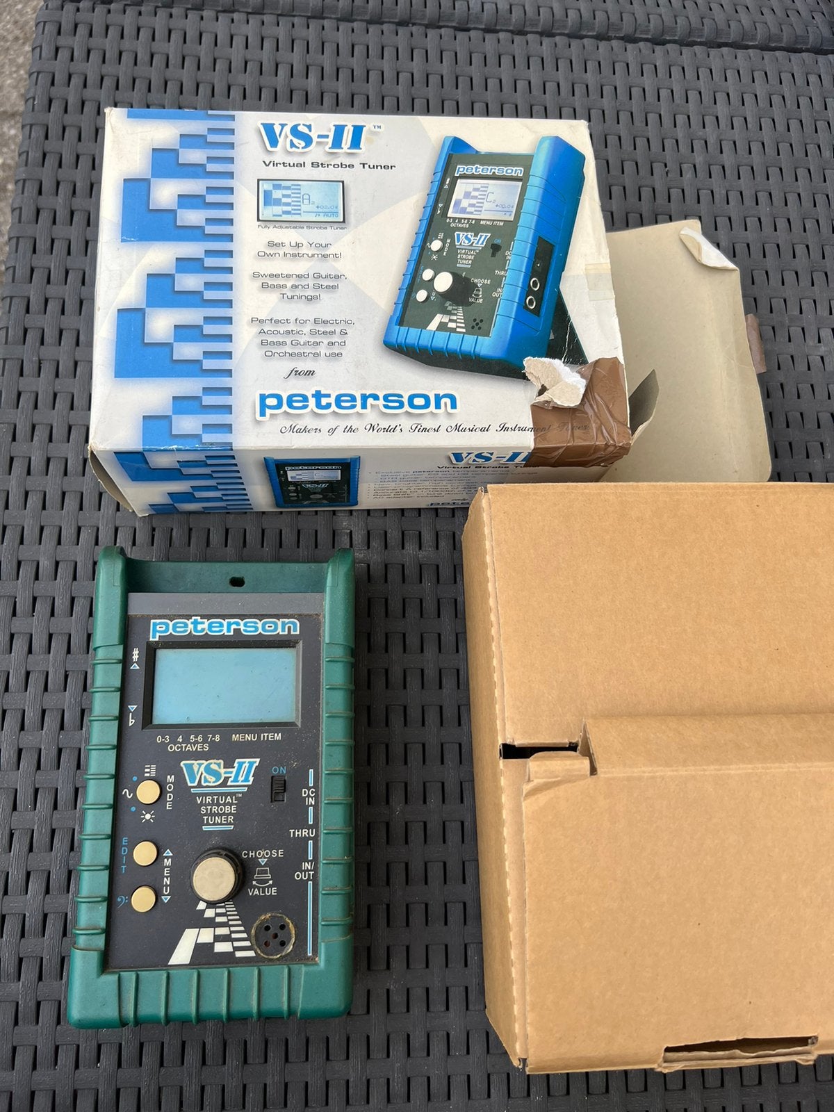 Peterson Vitrual Strobe Tuner VS-II stemapparaat, Muziek en Instrumenten, Ophalen, Zo goed als nieuw