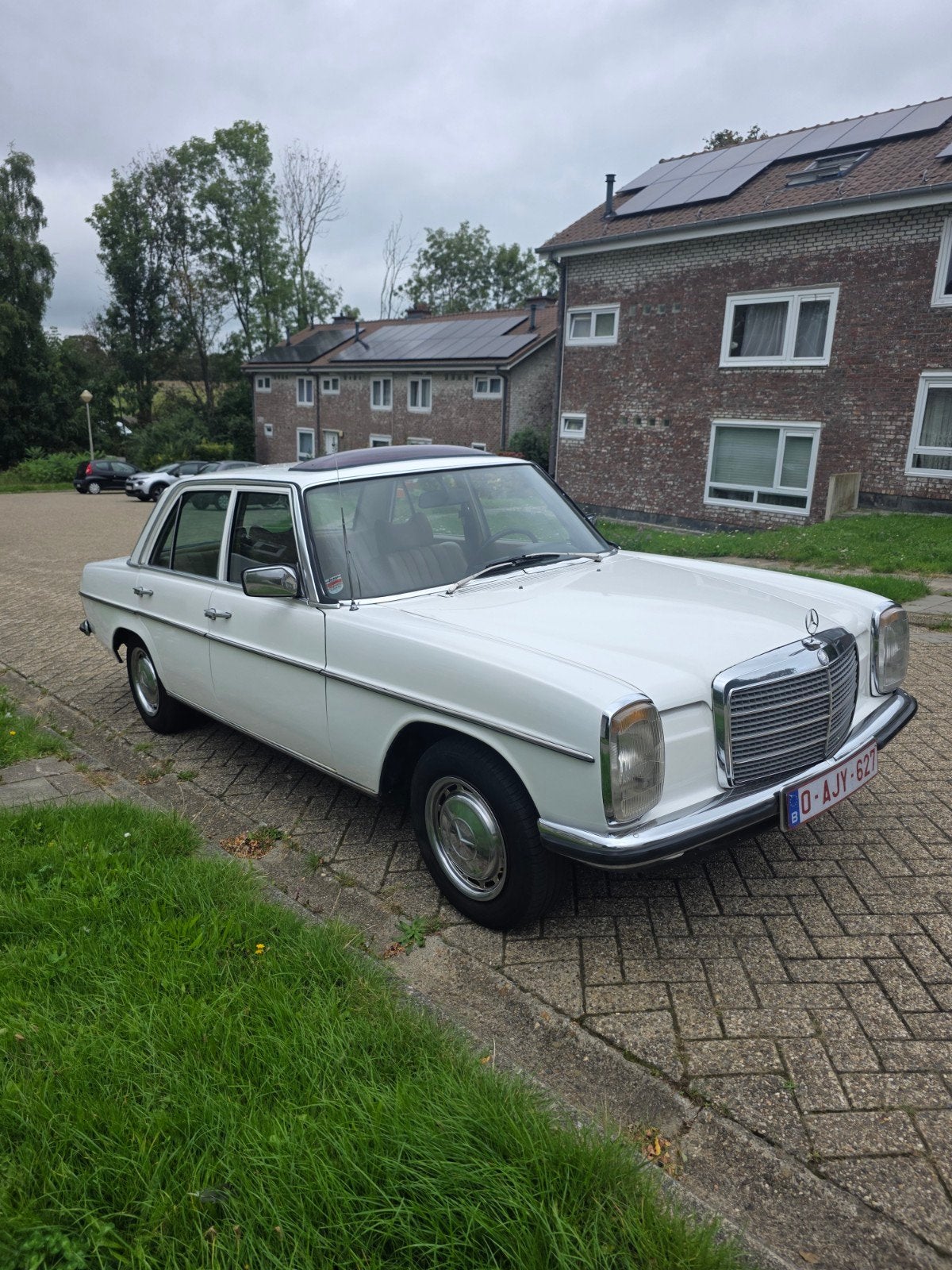 mercedes bar 8 w114 230.6, Autos, Achat, Toit ouvrant, Automatique, Particulier