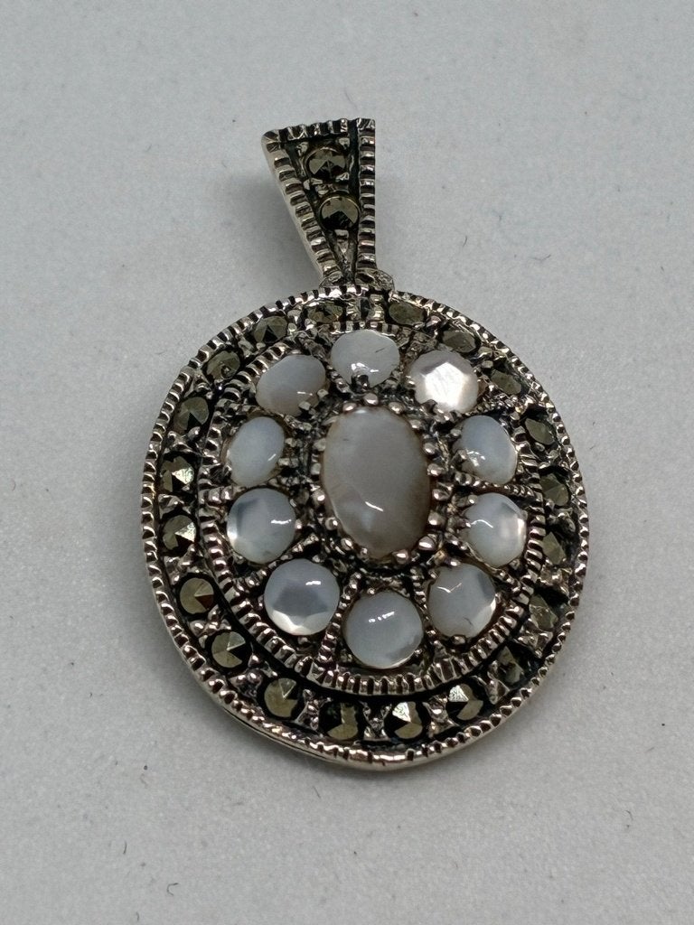 Zilveren Hanger 925 met parelmoer en marcasiet, Bijoux, Sacs & Beauté, Enlèvement ou Envoi, Neuf, Argent