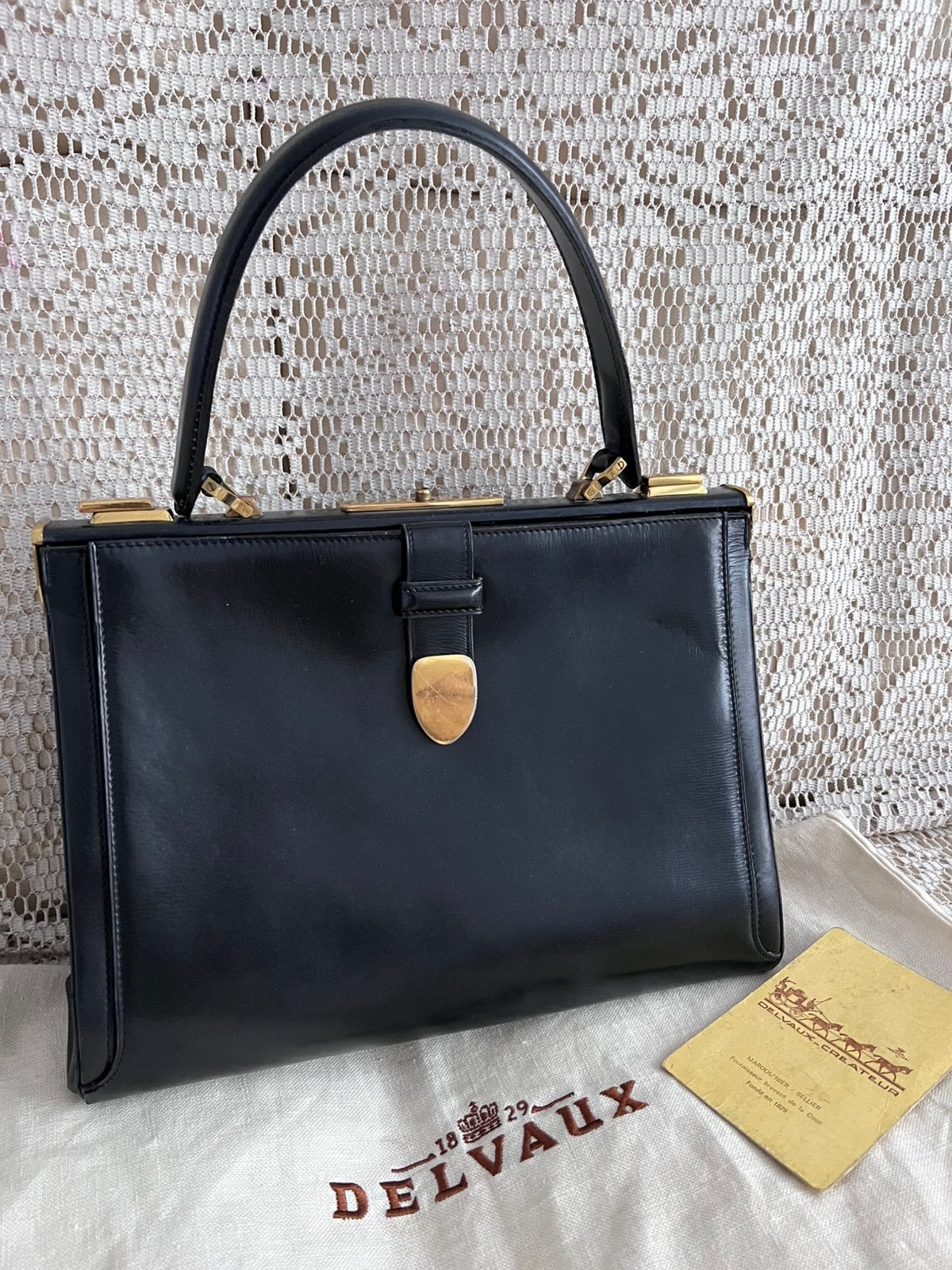 Sublieme onberispelijke DELVAUX-tas, Handtassen en Accessoires, Tassen | Damestassen, Ophalen of Verzenden, Zo goed als nieuw