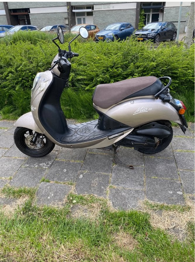 Zeer nette SYM Mio50 2014 12.544 km Blauw Kenteken, Vélos & Vélomoteurs, Vélomoteurs & Scooters bridés, SYM, Enlèvement, Utilisé