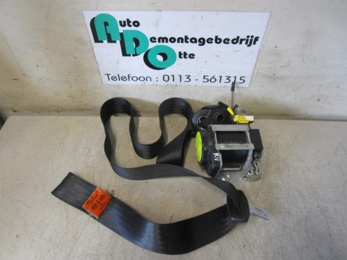 Veiligheidsgordel rechts-voor van een Alfa Romeo GT, Auto-onderdelen, Interieur en Bekleding, Gebruikt, -, -, Ophalen of Verzenden