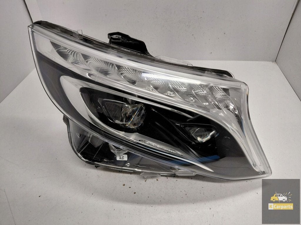 A4479061901, Phare droit LED Full ILS chrom noir pour Merced, Mercedes-Benz AG, Mercedes-Benz, Utilisé, Mercedesstrasse 120
70372  Stuttgart, DE