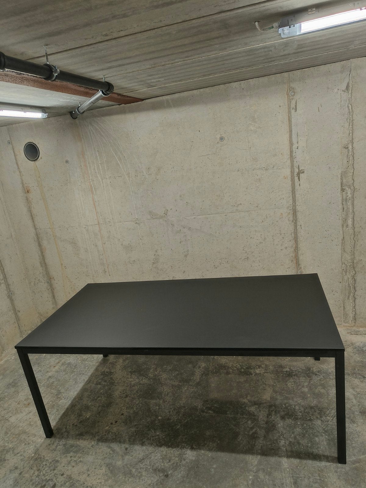 Matzwarte tafel, Ophalen
