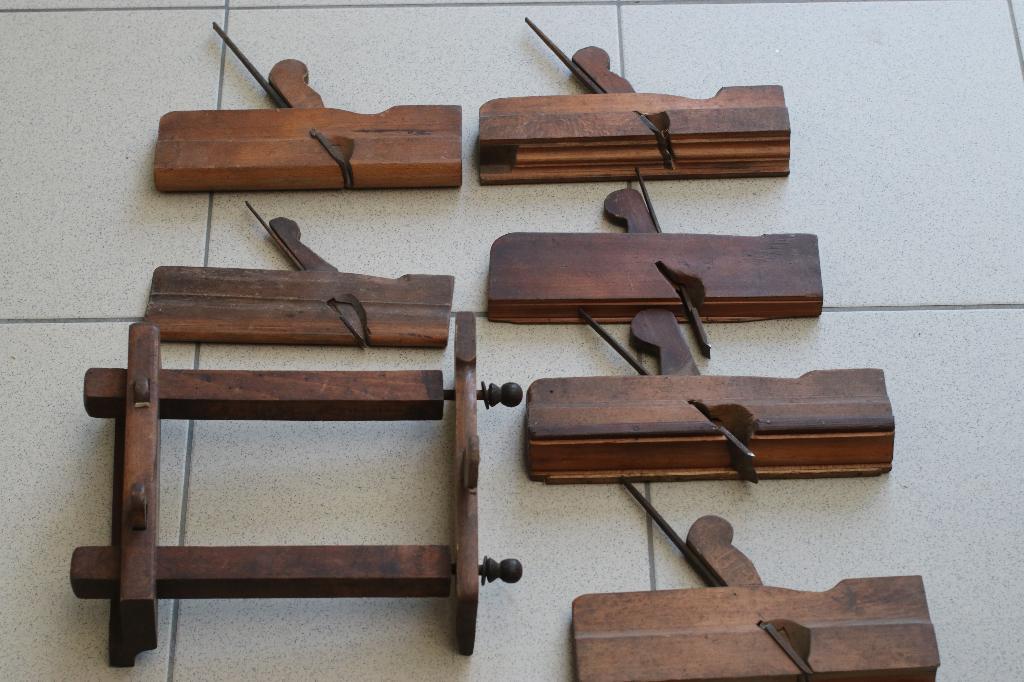 Menuisier ébéniste outil ancien travail bois instrument, Antiquités & Art, Enlèvement ou Envoi