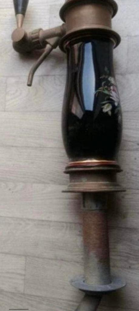 Ancienne pompe à bière, Enlèvement, Utilisé