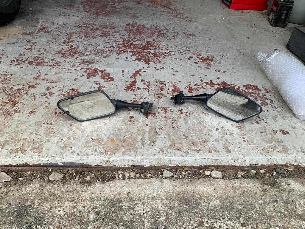Spiegels voor motor, Ophalen