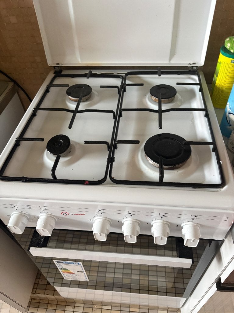 Cuisinière à gaz MIL Germany avec four — (80x50x50 cm), Electroménager, Cuisinières, Gaz, Classe énergétique A ou plus économe