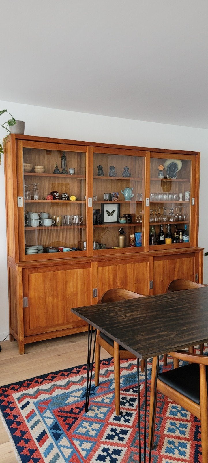 Teakhouten vitrinekast, Ophalen, 200 cm of meer, Teakhout, Zo goed als nieuw