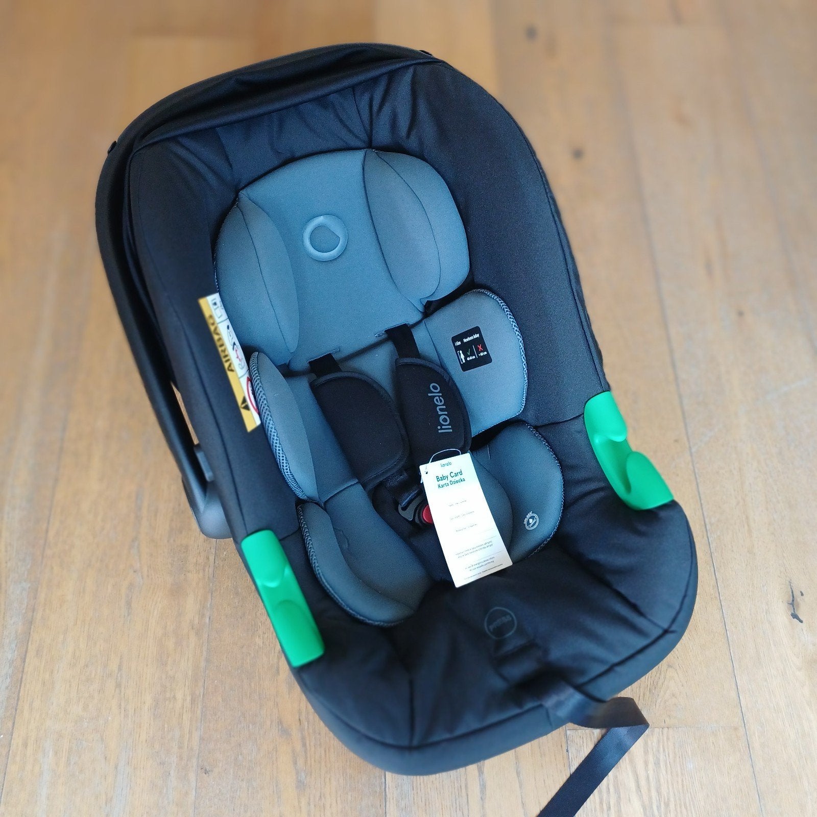 Autostoel baby maxi cosi lionelo astrid, Kinderen en Baby's, Autostoeltjes, Ophalen, Nieuw, Overige merken, Autogordel of Isofix