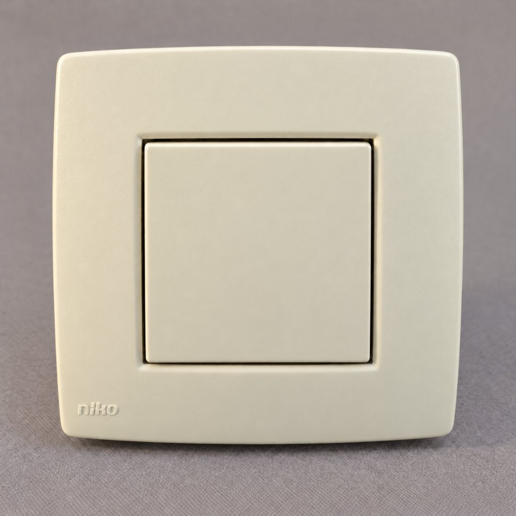 Niko switch crème/ivoor — nieuw, Doe-het-zelf en Bouw, Ophalen of Verzenden, Zo goed als nieuw, Overige merken, Schakelaar