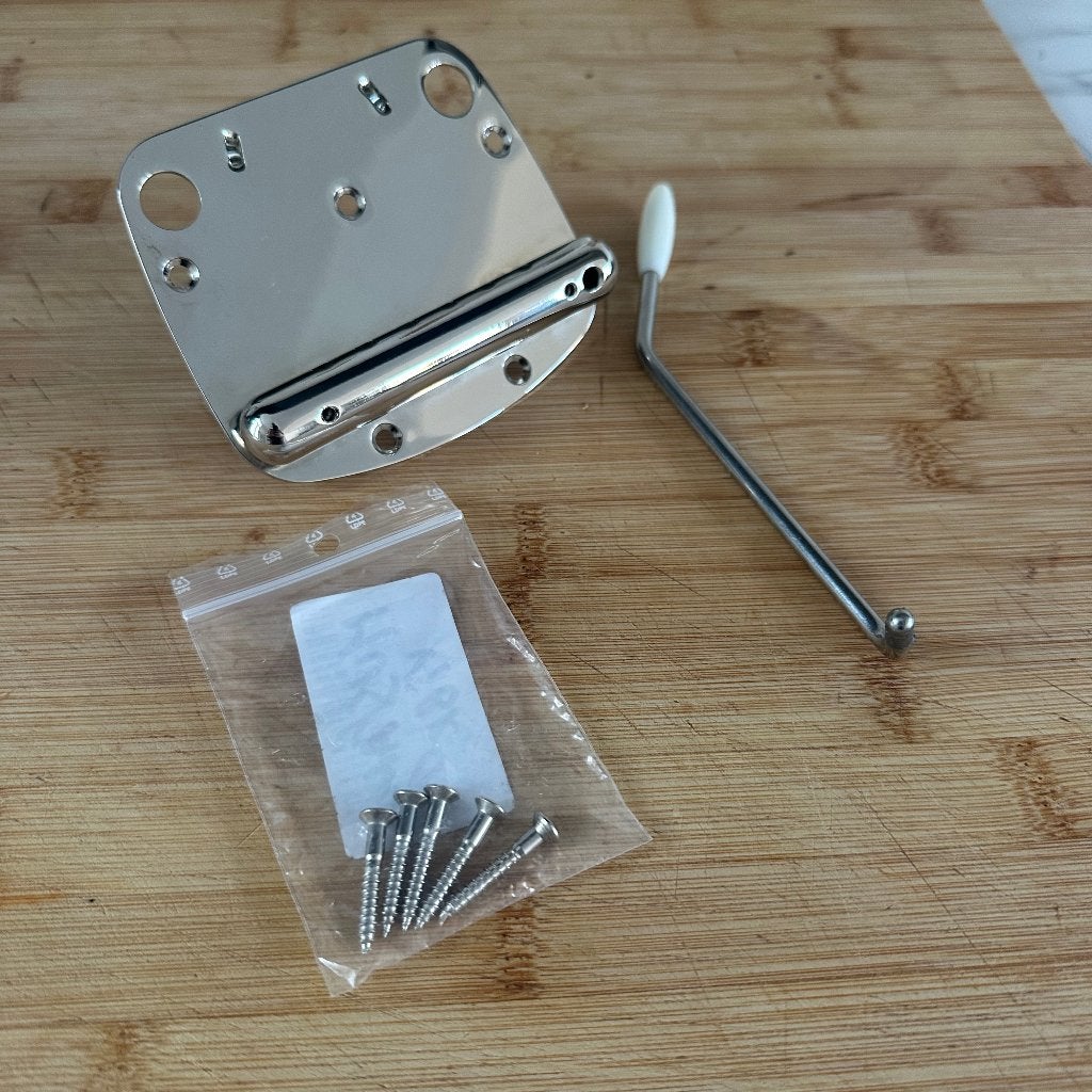 Mustang Tremolo + bras, Musique & Instruments, Enlèvement ou Envoi, Comme neuf, Guitare électrique