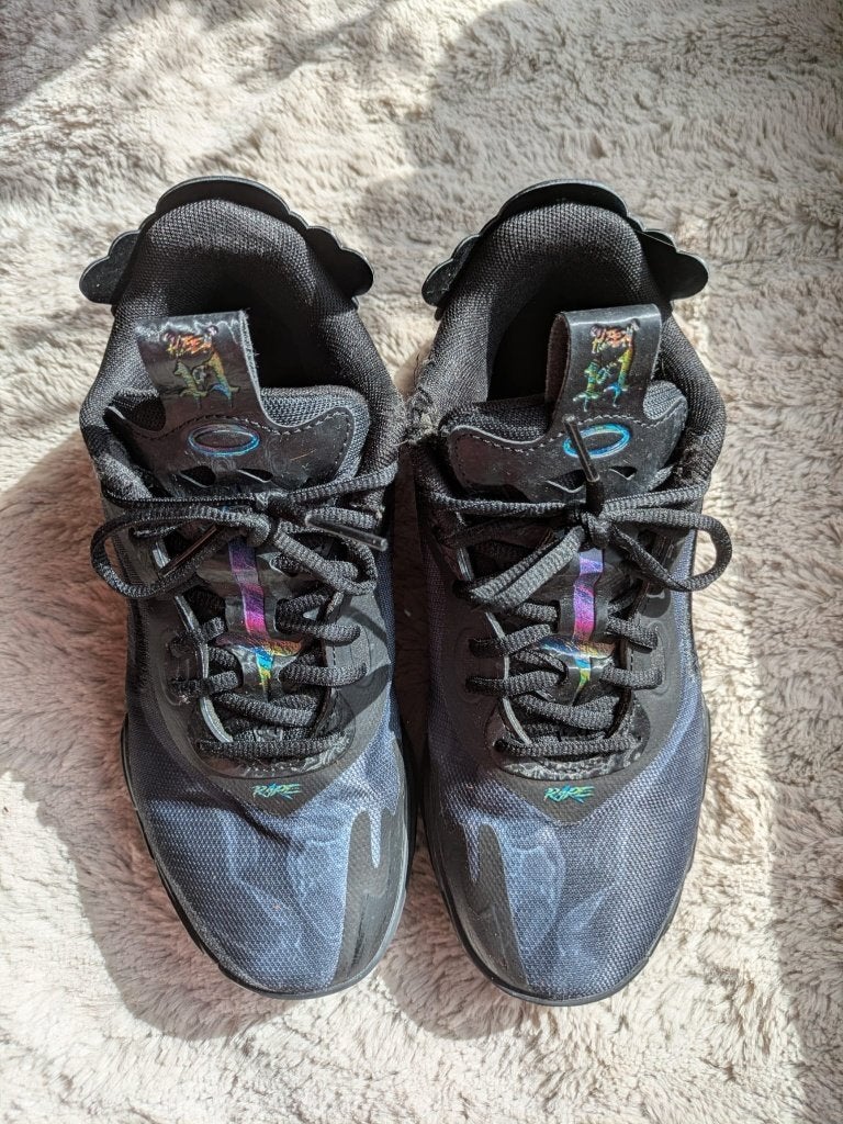 Puma MB.04 Low GS Black Dark Amethyst - Taille 37.5, Enlèvement, Comme neuf, Chaussures