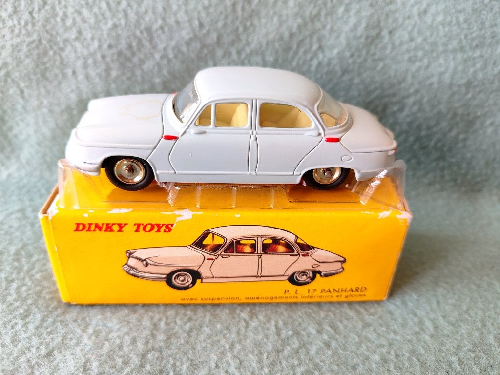 Dinky Atlas _ PANHARD PL17 _ ref. 547_ 1er proto, Enlèvement ou Envoi, Comme neuf, Voiture, Dinky Toys