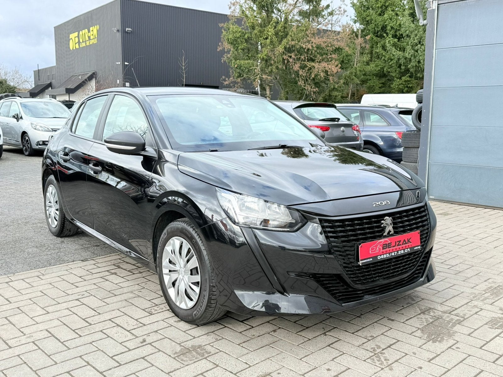 Peugeot 208 1.2i 2021 1j garantie Face-Lift, Autos, Achat, Euro 6, Entreprise, Boîte manuelle
