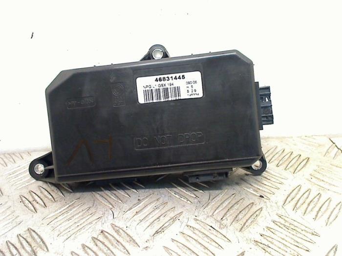 Ordinateur divers d'un Fiat Croma, -, 3 mois de garantie, Utilisé, Fiat