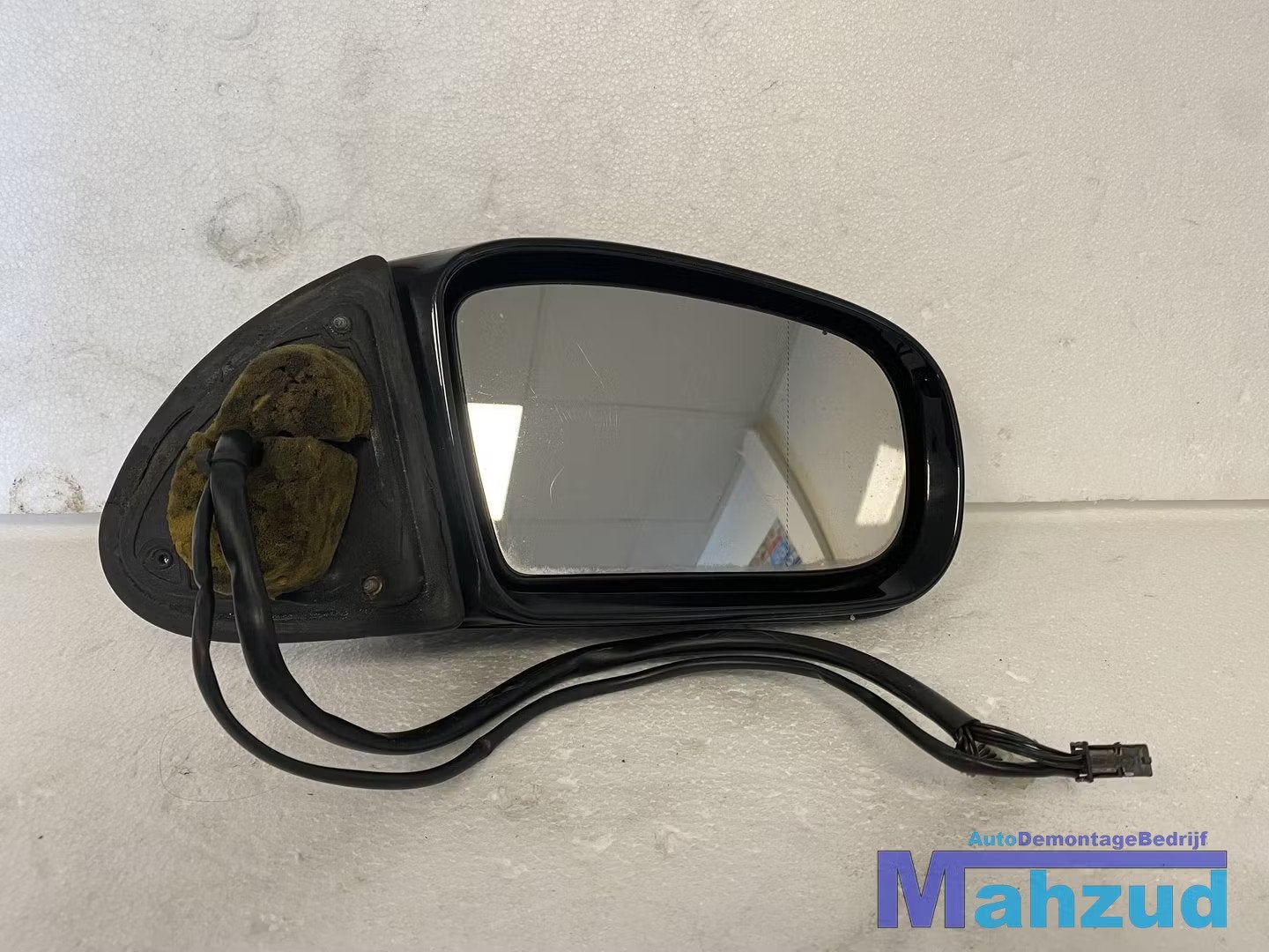 MERCEDES S KLASSE W220 Rechts zwart spiegel mirror 1998-2005, Gebruikt, Mercedes-Benz AG, Mercedes-Benz, Mercedesstrasse 120
70372  Stuttgart, DE